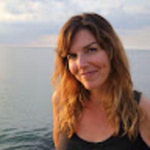 Meet your Posher, Cari